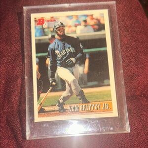 Bowman Ken Griffey Jr. Baseball Card